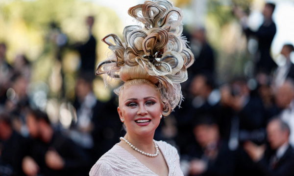 Лена Ленина беременна от любовника